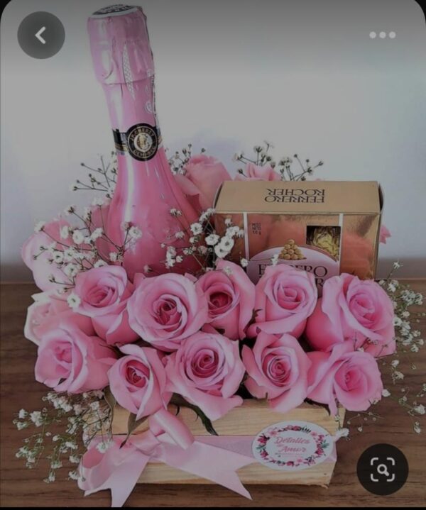 CAJA DE ROSAS VINO Y  CHOCOLATE